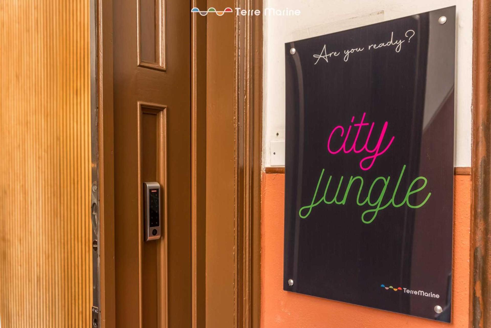 City Jungle, Terre Marine 라스페치아 외부 사진